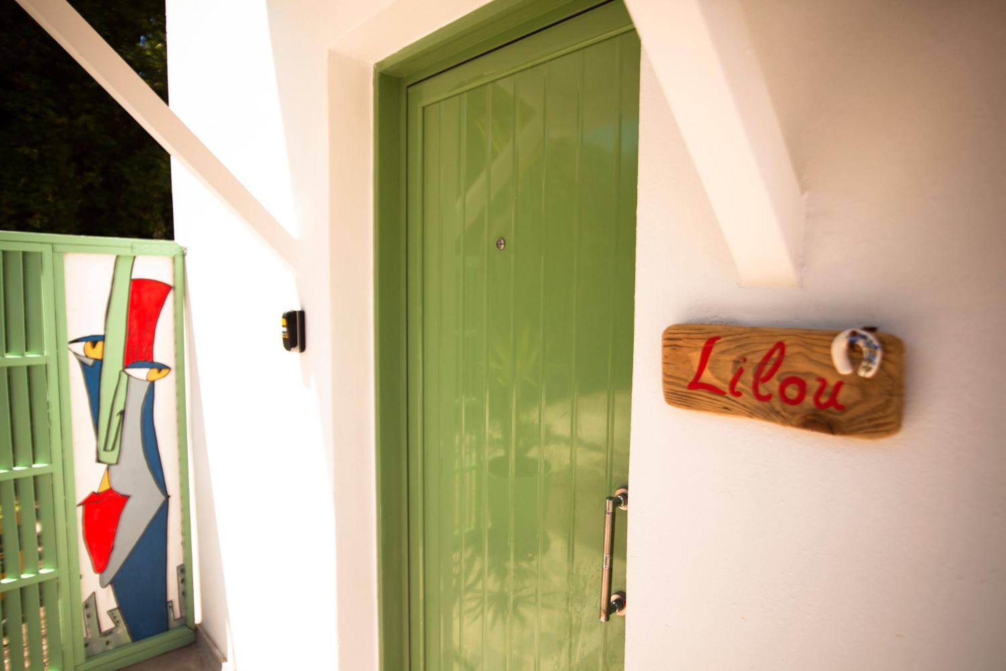 Lilou Apartment Kompitsion ภายนอก รูปภาพ